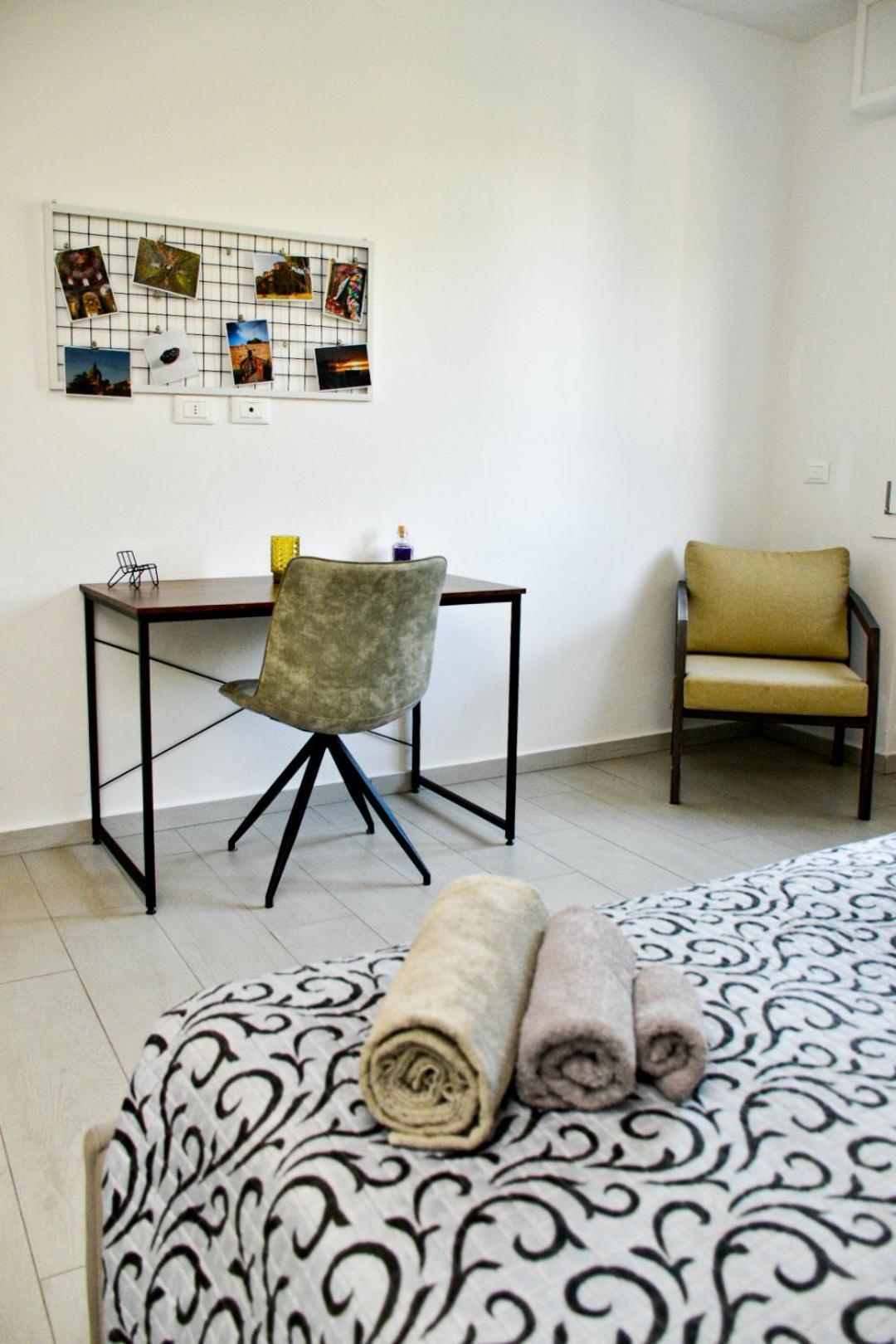 Obsidian -Centro- Wifi + Free Parking Apartment Ravenna Exterior photo